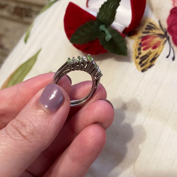silver ring - Picture 5 of 5